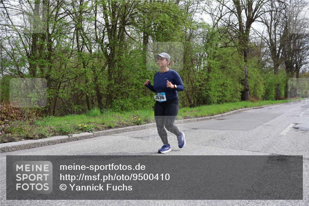 12.04.2026 - 45. Internationalen Wilhelmsburger Insellauf Yannick Fuchs http://msf.ph/oto/9500410 12.04.2026 13:17:54 Laufen 2636 meine-sportfotos.de
