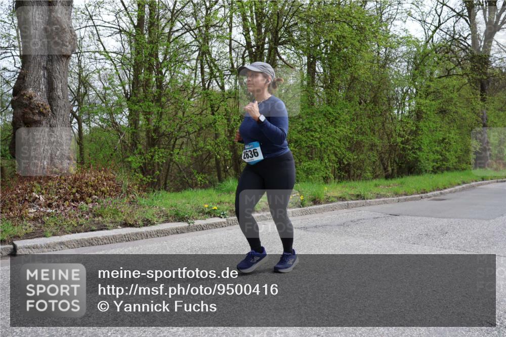 12.04.2026 - 45. Internationalen Wilhelmsburger Insellauf Yannick Fuchs http://msf.ph/oto/9500416 12.04.2026 13:17:55 Laufen 2636 meine-sportfotos.de