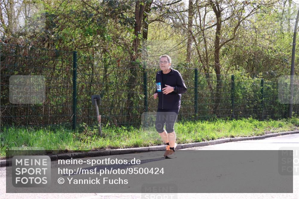 12.04.2026 - 45. Internationalen Wilhelmsburger Insellauf Yannick Fuchs http://msf.ph/oto/9500424 12.04.2026 11:11:09 Laufen 52 meine-sportfotos.de