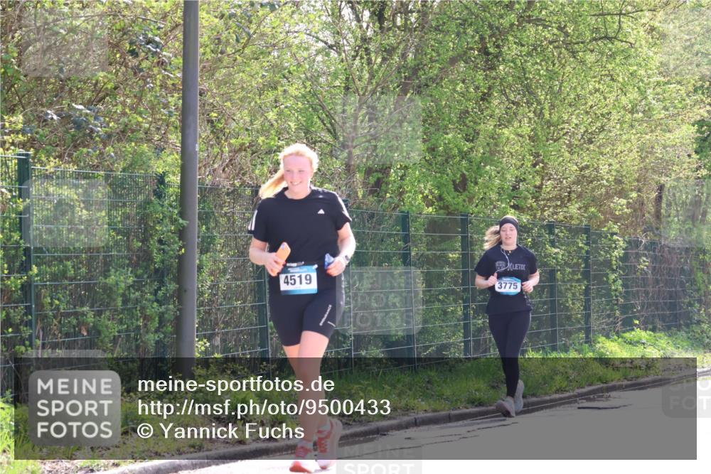 12.04.2026 - 45. Internationalen Wilhelmsburger Insellauf Yannick Fuchs http://msf.ph/oto/9500433 12.04.2026 11:11:12 Laufen 4519, 3775 meine-sportfotos.de
