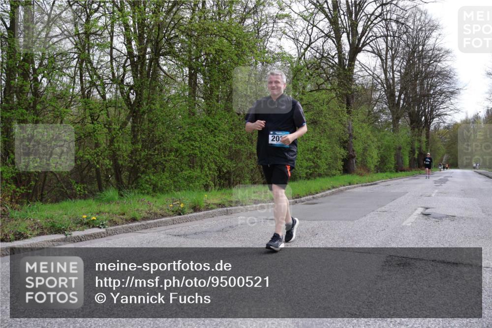 12.04.2026 - 45. Internationalen Wilhelmsburger Insellauf Yannick Fuchs http://msf.ph/oto/9500521 12.04.2026 13:18:17 Laufen 20 meine-sportfotos.de