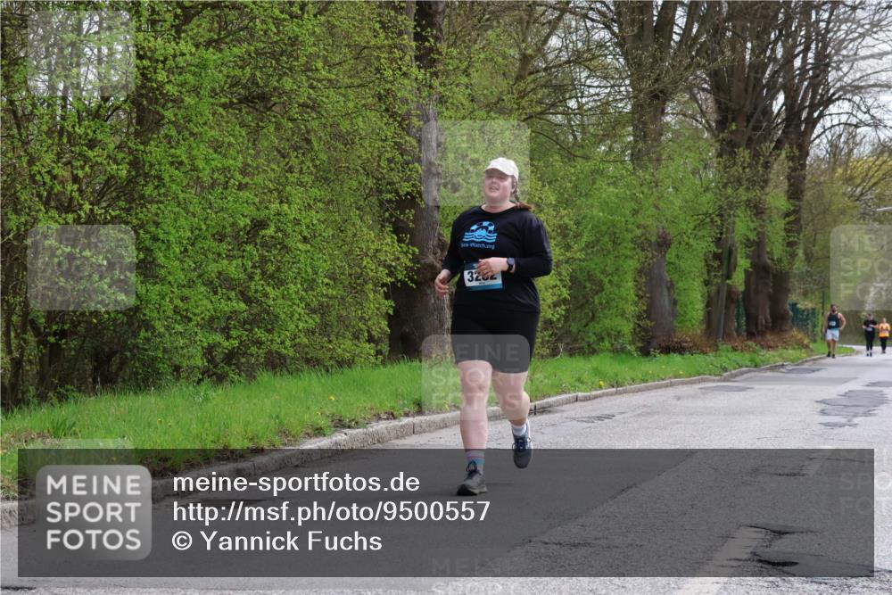 12.04.2026 - 45. Internationalen Wilhelmsburger Insellauf Yannick Fuchs http://msf.ph/oto/9500557 12.04.2026 13:18:25 Laufen 3262 meine-sportfotos.de