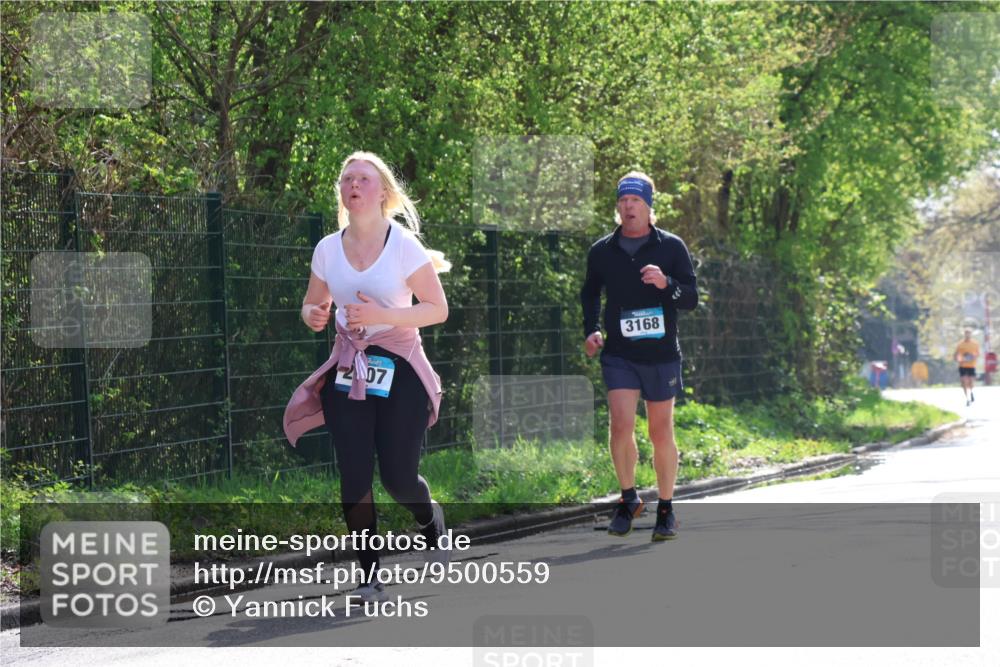 12.04.2026 - 45. Internationalen Wilhelmsburger Insellauf Yannick Fuchs http://msf.ph/oto/9500559 12.04.2026 11:11:34 Laufen 207, 3168 meine-sportfotos.de