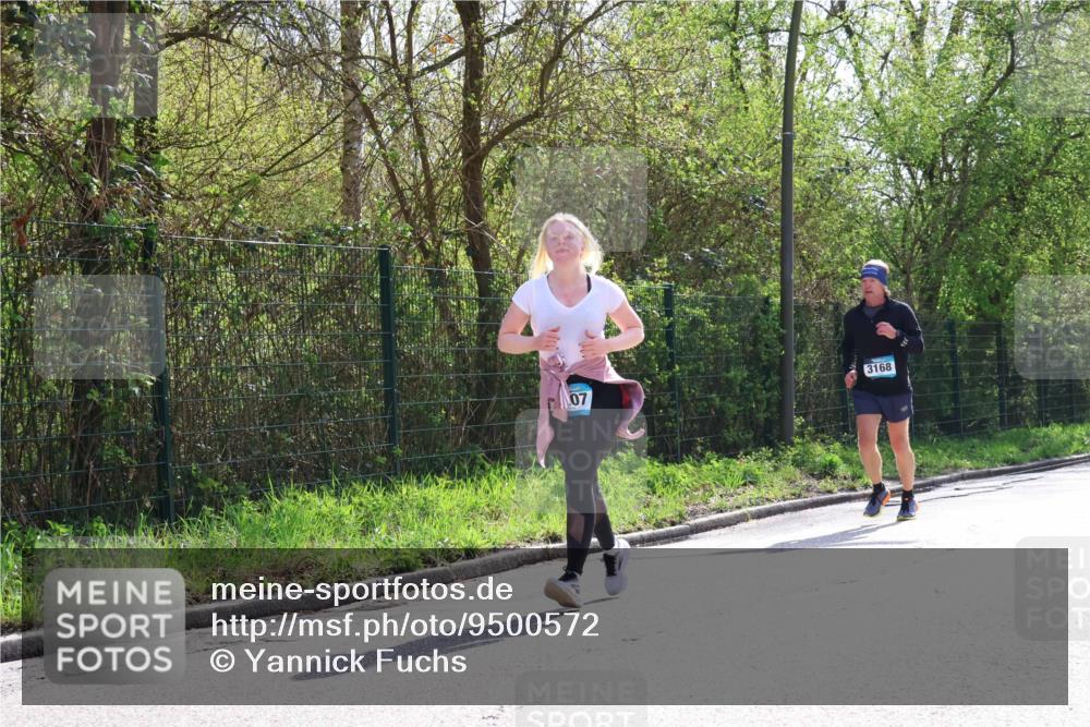 12.04.2026 - 45. Internationalen Wilhelmsburger Insellauf Yannick Fuchs http://msf.ph/oto/9500572 12.04.2026 11:11:38 Laufen 07, 3168 meine-sportfotos.de