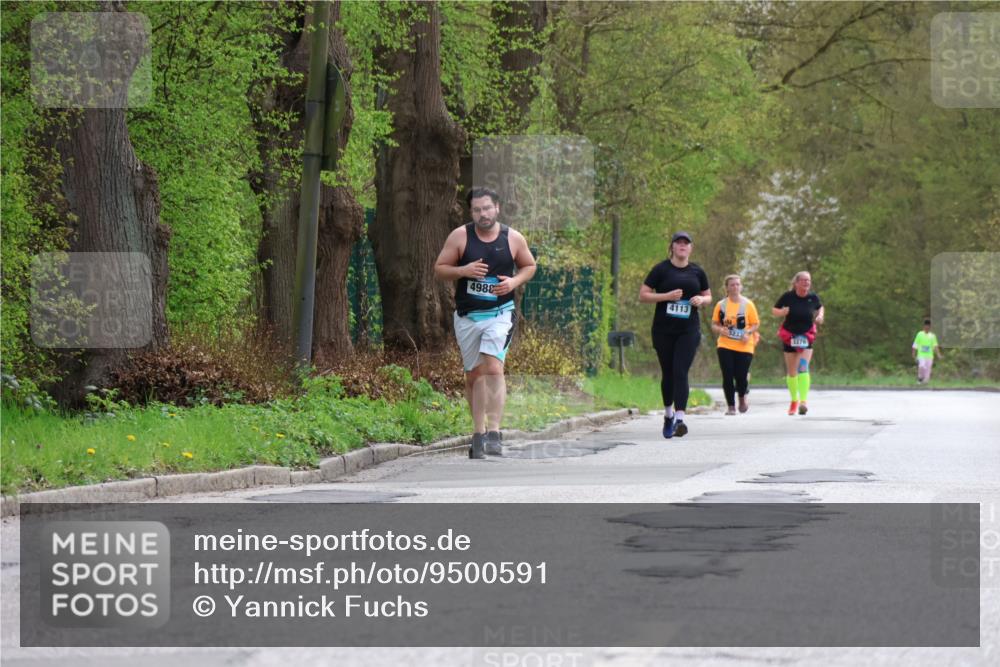 12.04.2026 - 45. Internationalen Wilhelmsburger Insellauf Yannick Fuchs http://msf.ph/oto/9500591 12.04.2026 13:18:39 Laufen 4988, 4113, 3376 meine-sportfotos.de