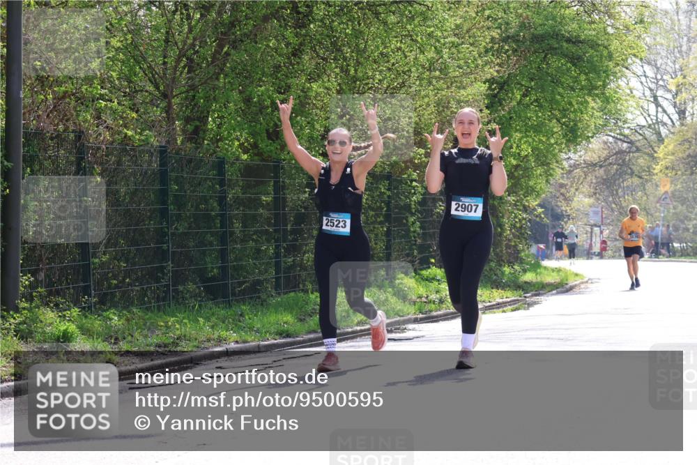 12.04.2026 - 45. Internationalen Wilhelmsburger Insellauf Yannick Fuchs http://msf.ph/oto/9500595 12.04.2026 11:11:52 Laufen 2523, 2907 meine-sportfotos.de