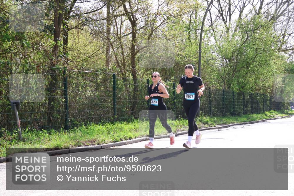 12.04.2026 - 45. Internationalen Wilhelmsburger Insellauf Yannick Fuchs http://msf.ph/oto/9500623 12.04.2026 11:11:55 Laufen 2523, 2907 meine-sportfotos.de
