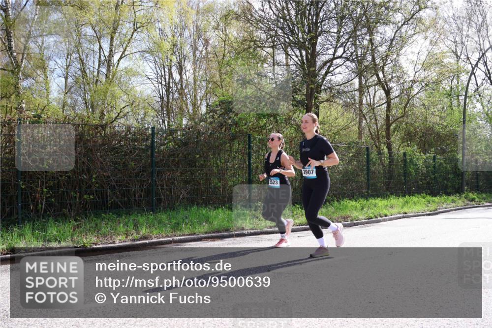 12.04.2026 - 45. Internationalen Wilhelmsburger Insellauf Yannick Fuchs http://msf.ph/oto/9500639 12.04.2026 11:11:56 Laufen 2523, 1000, 2907 meine-sportfotos.de