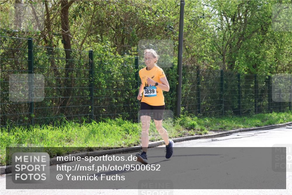 12.04.2026 - 45. Internationalen Wilhelmsburger Insellauf Yannick Fuchs http://msf.ph/oto/9500652 12.04.2026 11:12:07 Laufen 3839 meine-sportfotos.de
