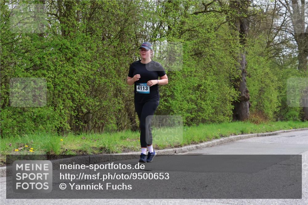 12.04.2026 - 45. Internationalen Wilhelmsburger Insellauf Yannick Fuchs http://msf.ph/oto/9500653 12.04.2026 13:19:00 Laufen 4113 meine-sportfotos.de