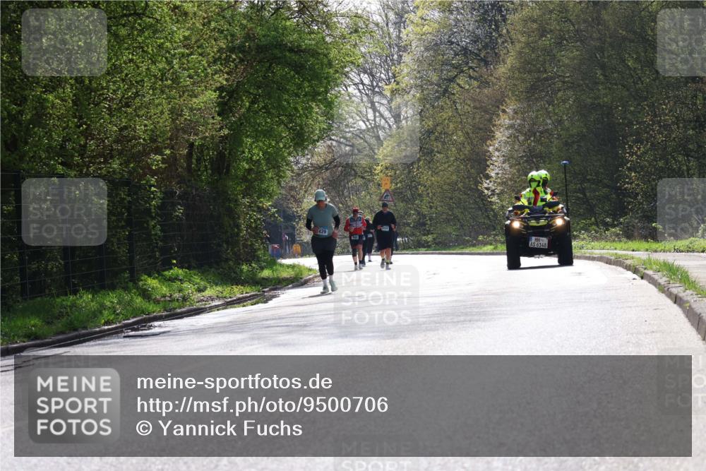 12.04.2026 - 45. Internationalen Wilhelmsburger Insellauf Yannick Fuchs http://msf.ph/oto/9500706 12.04.2026 11:12:21 Laufen 429, 6148 meine-sportfotos.de