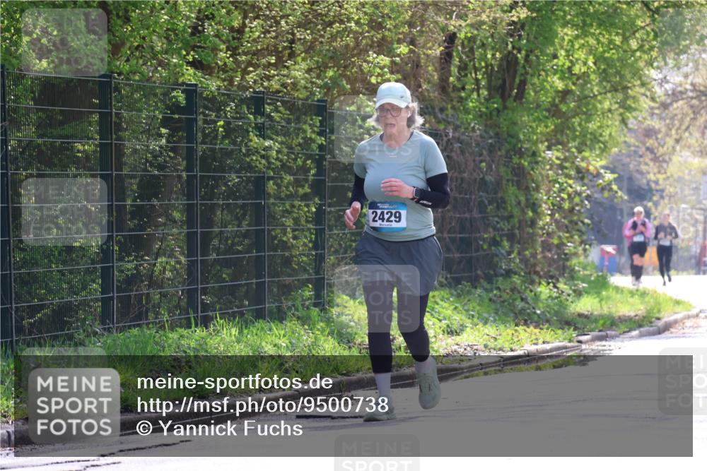 12.04.2026 - 45. Internationalen Wilhelmsburger Insellauf Yannick Fuchs http://msf.ph/oto/9500738 12.04.2026 11:12:27 Laufen 2429 meine-sportfotos.de