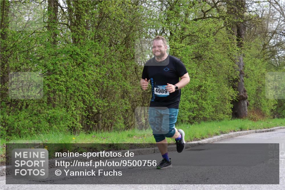 12.04.2026 - 45. Internationalen Wilhelmsburger Insellauf Yannick Fuchs http://msf.ph/oto/9500756 12.04.2026 13:19:25 Laufen 4989 meine-sportfotos.de