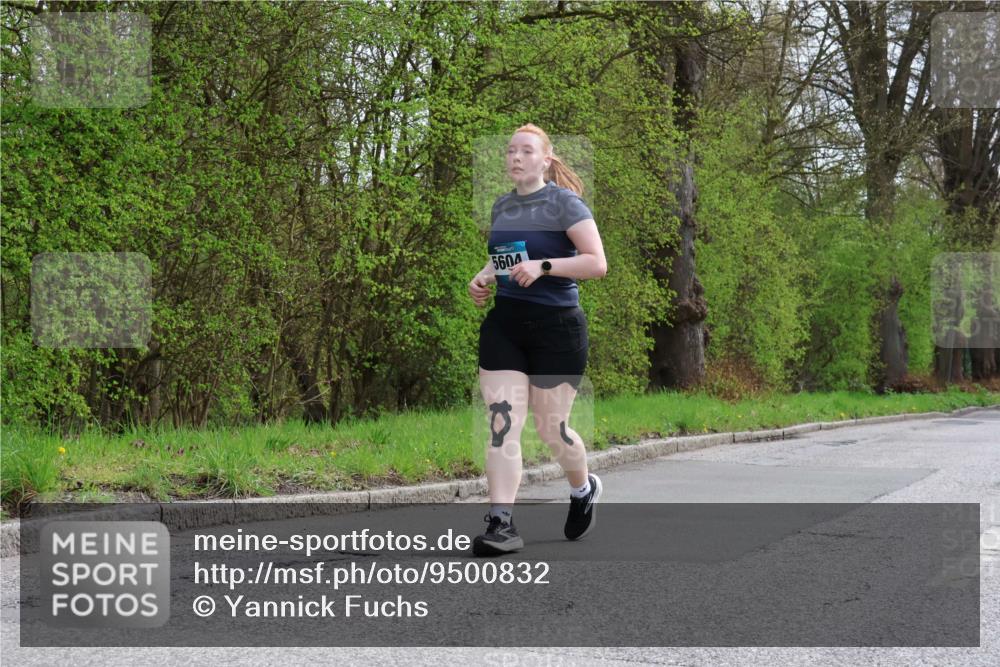 12.04.2026 - 45. Internationalen Wilhelmsburger Insellauf Yannick Fuchs http://msf.ph/oto/9500832 12.04.2026 13:20:13 Laufen 5604 meine-sportfotos.de