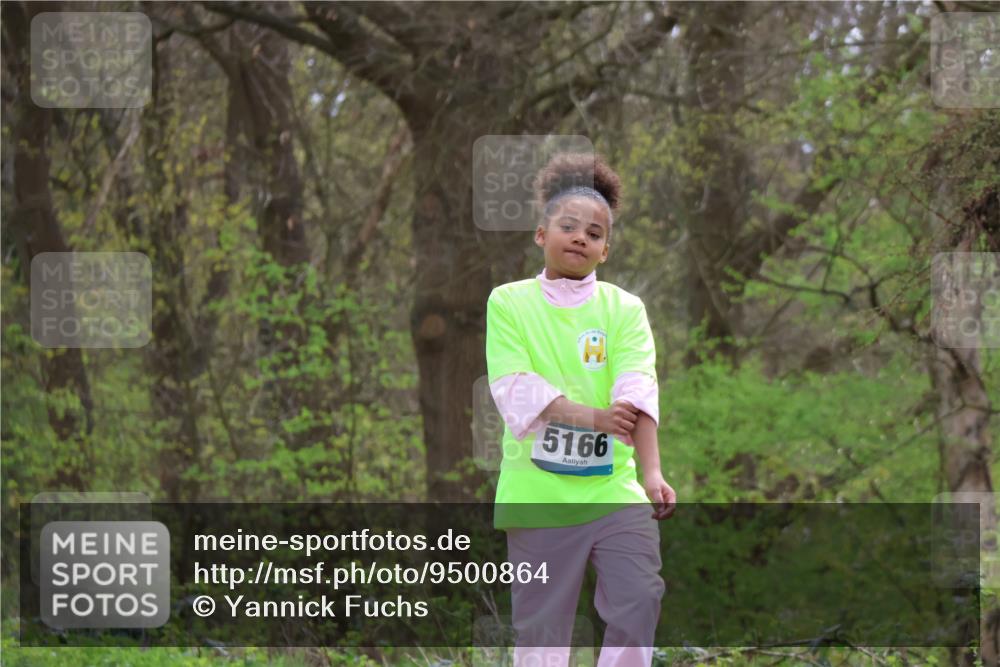 12.04.2026 - 45. Internationalen Wilhelmsburger Insellauf Yannick Fuchs http://msf.ph/oto/9500864 12.04.2026 13:20:25 Laufen 5166 meine-sportfotos.de
