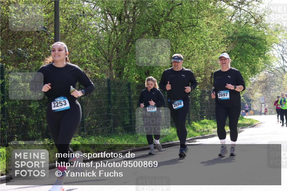 12.04.2026 - 45. Internationalen Wilhelmsburger Insellauf Yannick Fuchs http://msf.ph/oto/9500869 12.04.2026 11:12:48 Laufen 3253, 2297, 2698, 2697 meine-sportfotos.de