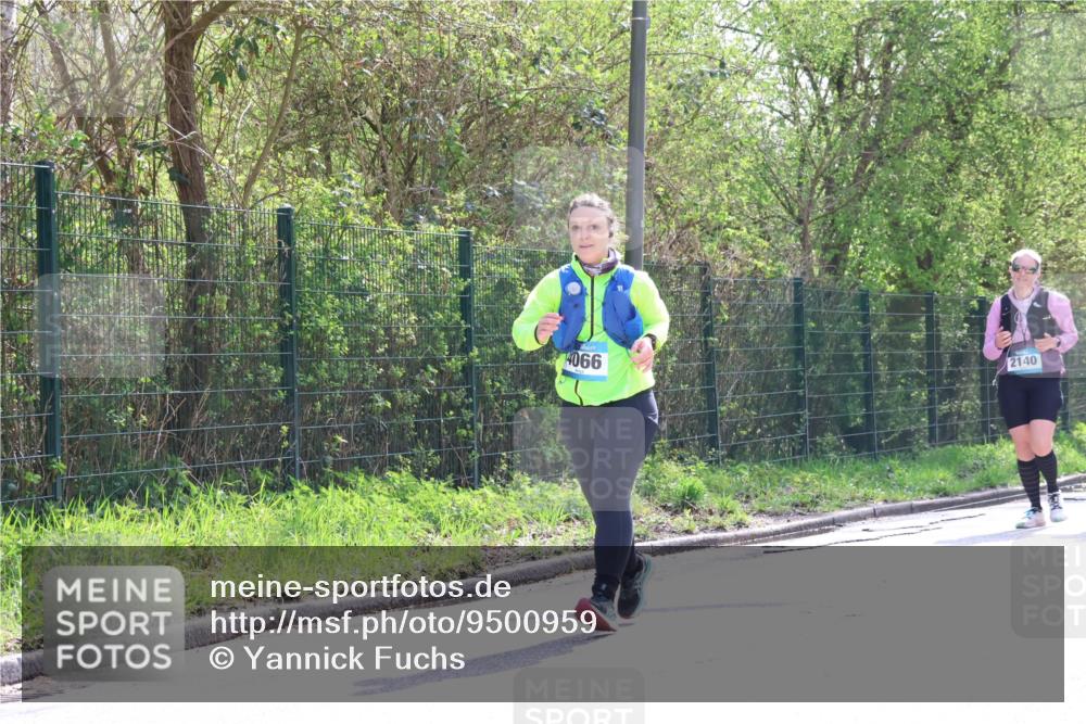 12.04.2026 - 45. Internationalen Wilhelmsburger Insellauf Yannick Fuchs http://msf.ph/oto/9500959 12.04.2026 11:13:01 Laufen 4066, 2140 meine-sportfotos.de