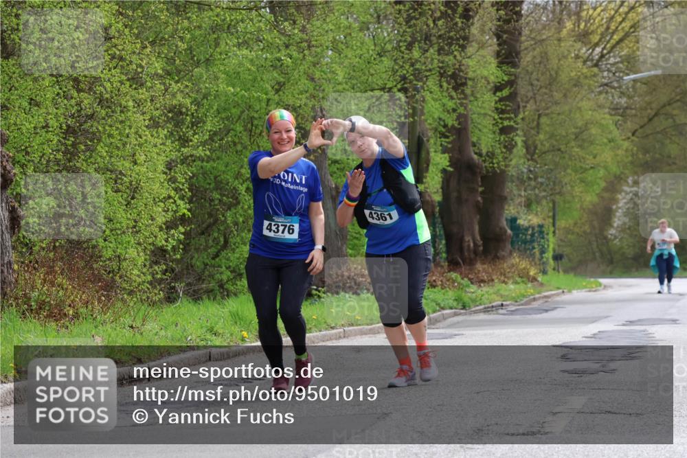 12.04.2026 - 45. Internationalen Wilhelmsburger Insellauf Yannick Fuchs http://msf.ph/oto/9501019 12.04.2026 13:21:55 Laufen 3, 4376, 4361 meine-sportfotos.de