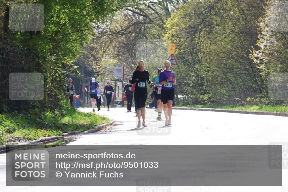 12.04.2026 - 45. Internationalen Wilhelmsburger Insellauf Yannick Fuchs http://msf.ph/oto/9501033 12.04.2026 11:13:13 Laufen 4764, 2511, 311, 2512, 9 meine-sportfotos.de