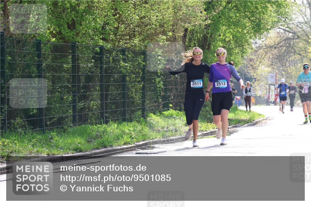 12.04.2026 - 45. Internationalen Wilhelmsburger Insellauf Yannick Fuchs http://msf.ph/oto/9501085 12.04.2026 11:13:23 Laufen 2511, 2512, 3111 meine-sportfotos.de