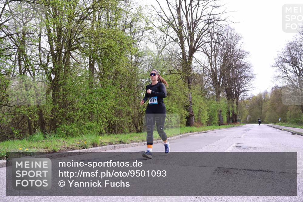 12.04.2026 - 45. Internationalen Wilhelmsburger Insellauf Yannick Fuchs http://msf.ph/oto/9501093 12.04.2026 13:22:52 Laufen 3977 meine-sportfotos.de