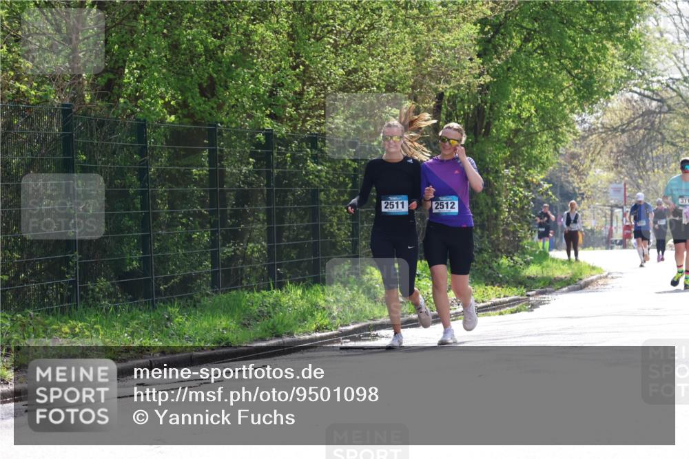 12.04.2026 - 45. Internationalen Wilhelmsburger Insellauf Yannick Fuchs http://msf.ph/oto/9501098 12.04.2026 11:13:24 Laufen 2511, 2512, 311 meine-sportfotos.de