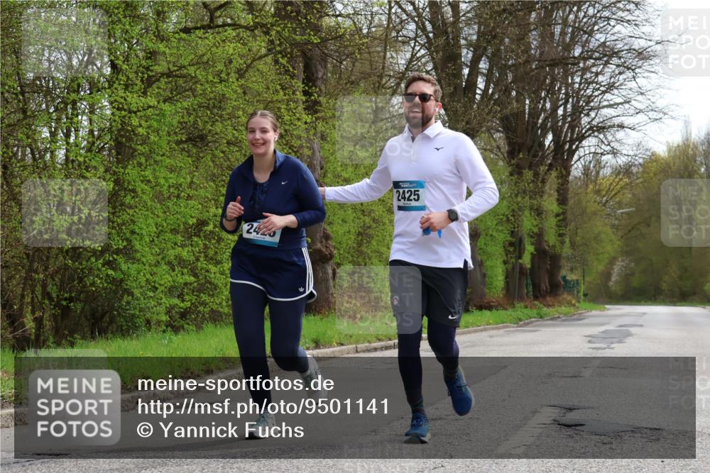 12.04.2026 - 45. Internationalen Wilhelmsburger Insellauf Yannick Fuchs http://msf.ph/oto/9501141 12.04.2026 13:24:58 Laufen 2426, 2425 meine-sportfotos.de