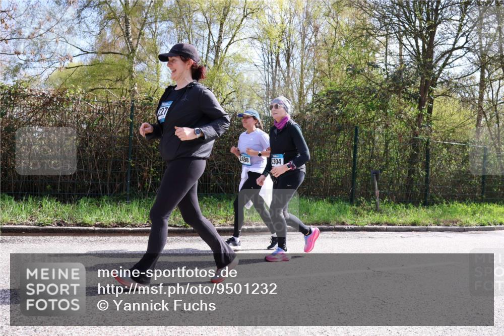12.04.2026 - 45. Internationalen Wilhelmsburger Insellauf Yannick Fuchs http://msf.ph/oto/9501232 12.04.2026 11:13:59 Laufen 227, 2498, 2304 meine-sportfotos.de