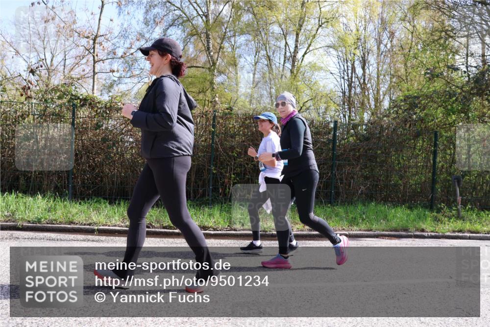 12.04.2026 - 45. Internationalen Wilhelmsburger Insellauf Yannick Fuchs http://msf.ph/oto/9501234 12.04.2026 11:13:59 Laufen  meine-sportfotos.de