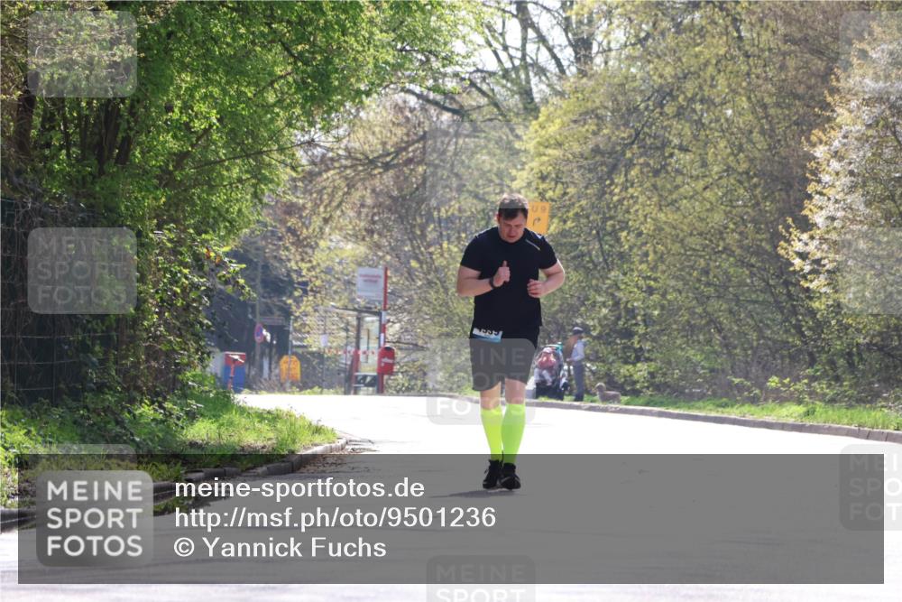 12.04.2026 - 45. Internationalen Wilhelmsburger Insellauf Yannick Fuchs http://msf.ph/oto/9501236 12.04.2026 11:14:01 Laufen 09 meine-sportfotos.de