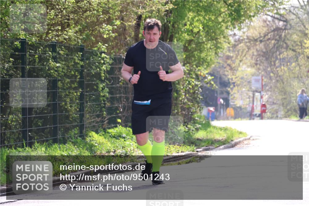 12.04.2026 - 45. Internationalen Wilhelmsburger Insellauf Yannick Fuchs http://msf.ph/oto/9501243 12.04.2026 11:14:09 Laufen  meine-sportfotos.de
