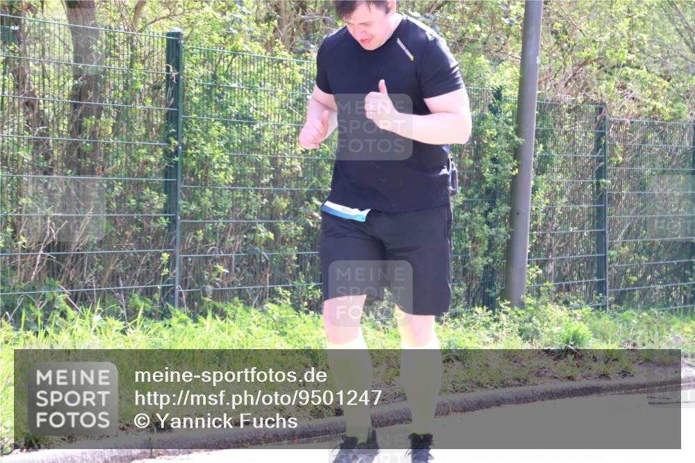 12.04.2026 - 45. Internationalen Wilhelmsburger Insellauf Yannick Fuchs http://msf.ph/oto/9501247 12.04.2026 11:14:15 Laufen  meine-sportfotos.de