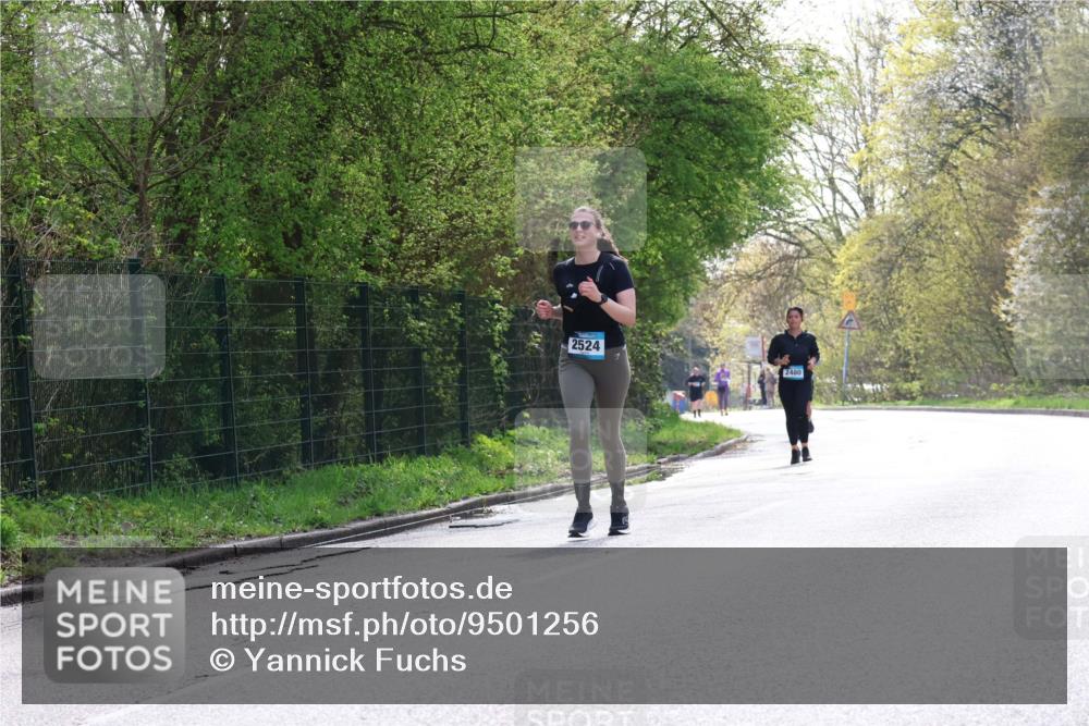 12.04.2026 - 45. Internationalen Wilhelmsburger Insellauf Yannick Fuchs http://msf.ph/oto/9501256 12.04.2026 11:15:08 Laufen 2524, 2480 meine-sportfotos.de