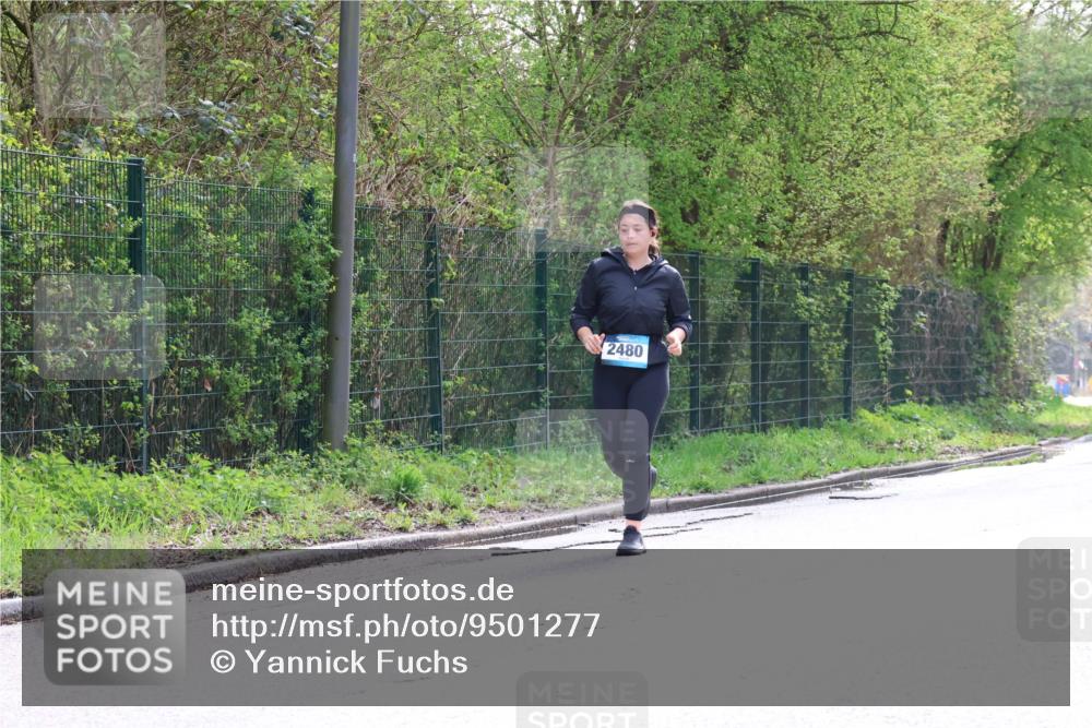 12.04.2026 - 45. Internationalen Wilhelmsburger Insellauf Yannick Fuchs http://msf.ph/oto/9501277 12.04.2026 11:15:17 Laufen 2480 meine-sportfotos.de