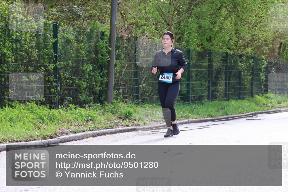 12.04.2026 - 45. Internationalen Wilhelmsburger Insellauf Yannick Fuchs http://msf.ph/oto/9501280 12.04.2026 11:15:17 Laufen 2480 meine-sportfotos.de