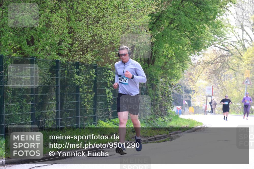 12.04.2026 - 45. Internationalen Wilhelmsburger Insellauf Yannick Fuchs http://msf.ph/oto/9501290 12.04.2026 11:15:21 Laufen 4737 meine-sportfotos.de