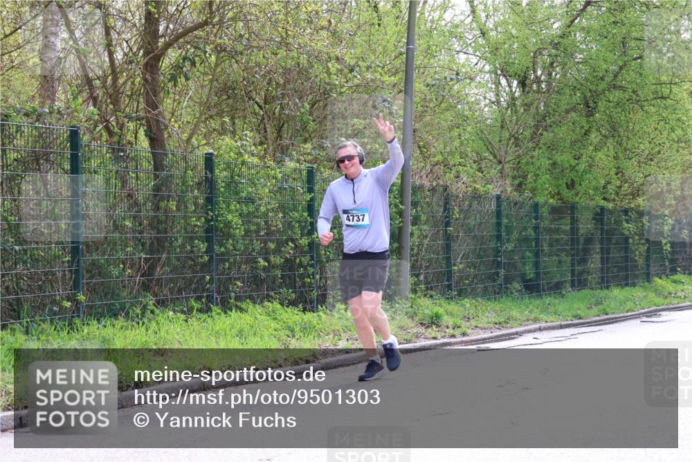 12.04.2026 - 45. Internationalen Wilhelmsburger Insellauf Yannick Fuchs http://msf.ph/oto/9501303 12.04.2026 11:15:25 Laufen 4737 meine-sportfotos.de