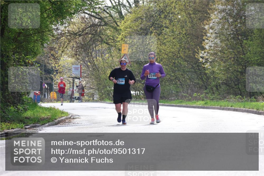 12.04.2026 - 45. Internationalen Wilhelmsburger Insellauf Yannick Fuchs http://msf.ph/oto/9501317 12.04.2026 11:15:39 Laufen 9, 2, 2244, 2245 meine-sportfotos.de