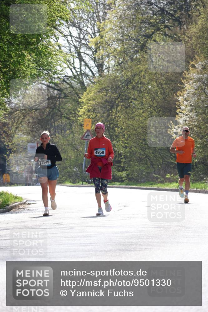 12.04.2026 - 45. Internationalen Wilhelmsburger Insellauf Yannick Fuchs http://msf.ph/oto/9501330 12.04.2026 11:16:11 Laufen 09, 3545, 4950 meine-sportfotos.de