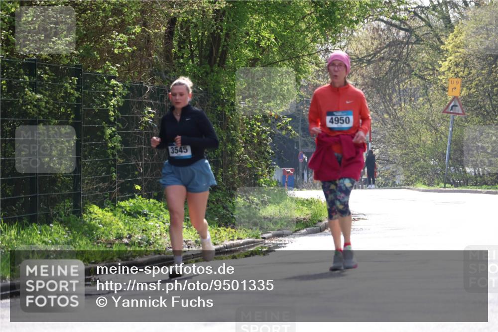 12.04.2026 - 45. Internationalen Wilhelmsburger Insellauf Yannick Fuchs http://msf.ph/oto/9501335 12.04.2026 11:16:15 Laufen 3545, 4950, 9 meine-sportfotos.de