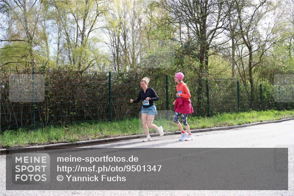 12.04.2026 - 45. Internationalen Wilhelmsburger Insellauf Yannick Fuchs http://msf.ph/oto/9501347 12.04.2026 11:16:24 Laufen 3545 meine-sportfotos.de