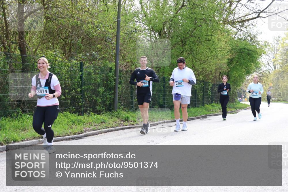 12.04.2026 - 45. Internationalen Wilhelmsburger Insellauf Yannick Fuchs http://msf.ph/oto/9501374 12.04.2026 11:17:28 Laufen 788, 2703, 3474, 3371, 4174 meine-sportfotos.de