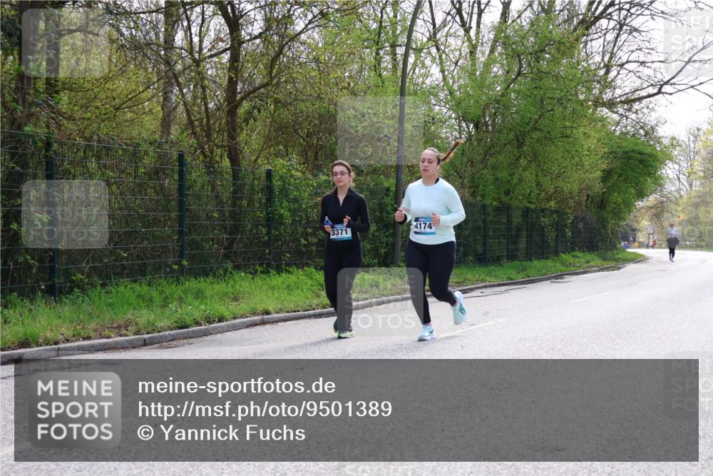 12.04.2026 - 45. Internationalen Wilhelmsburger Insellauf Yannick Fuchs http://msf.ph/oto/9501389 12.04.2026 11:17:34 Laufen 3371, 4174 meine-sportfotos.de
