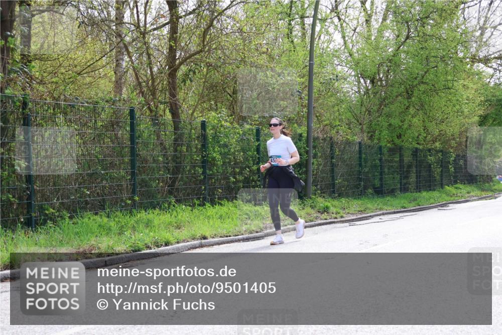 12.04.2026 - 45. Internationalen Wilhelmsburger Insellauf Yannick Fuchs http://msf.ph/oto/9501405 12.04.2026 11:17:48 Laufen  meine-sportfotos.de