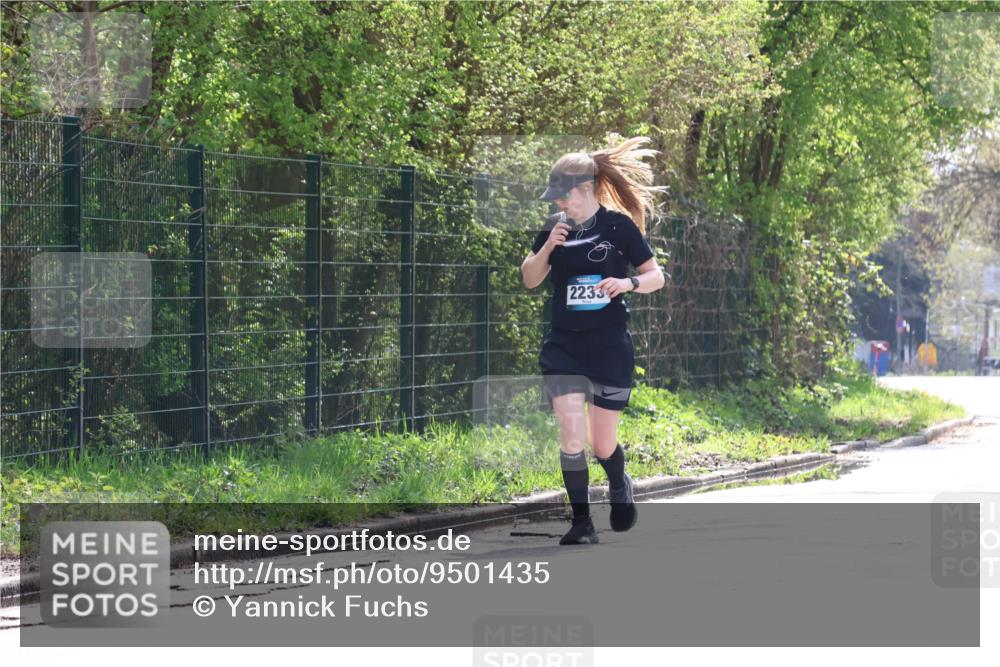 12.04.2026 - 45. Internationalen Wilhelmsburger Insellauf Yannick Fuchs http://msf.ph/oto/9501435 12.04.2026 11:18:34 Laufen 22334 meine-sportfotos.de