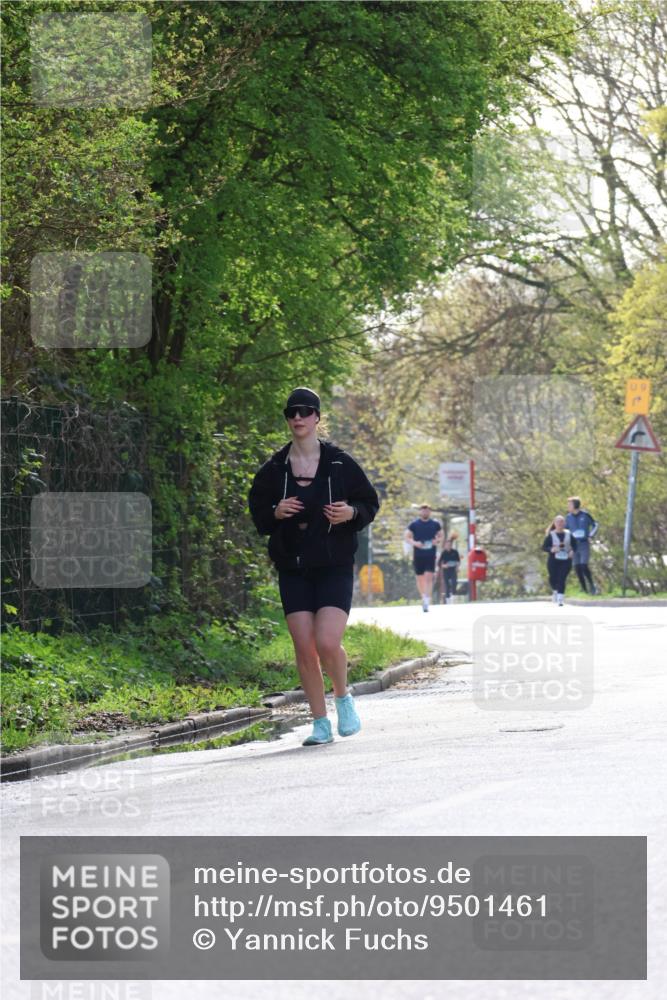 12.04.2026 - 45. Internationalen Wilhelmsburger Insellauf Yannick Fuchs http://msf.ph/oto/9501461 12.04.2026 11:19:44 Laufen  meine-sportfotos.de