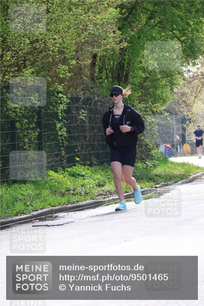 12.04.2026 - 45. Internationalen Wilhelmsburger Insellauf Yannick Fuchs http://msf.ph/oto/9501465 12.04.2026 11:19:46 Laufen  meine-sportfotos.de