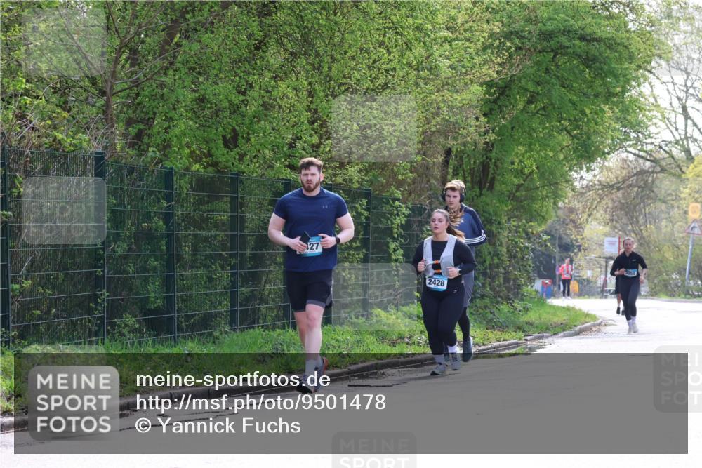 12.04.2026 - 45. Internationalen Wilhelmsburger Insellauf Yannick Fuchs http://msf.ph/oto/9501478 12.04.2026 11:20:27 Laufen 27, 2428, 3050 meine-sportfotos.de