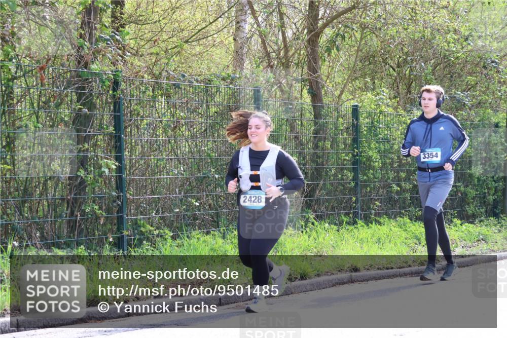 12.04.2026 - 45. Internationalen Wilhelmsburger Insellauf Yannick Fuchs http://msf.ph/oto/9501485 12.04.2026 11:20:35 Laufen 2428, 3354 meine-sportfotos.de