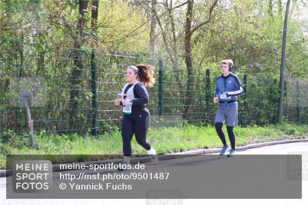 12.04.2026 - 45. Internationalen Wilhelmsburger Insellauf Yannick Fuchs http://msf.ph/oto/9501487 12.04.2026 11:20:35 Laufen 2428 meine-sportfotos.de